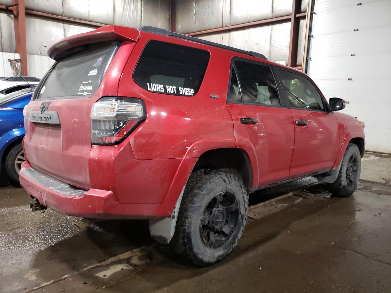 Obraz 3 z 2014 TOYOTA 4RUNNER SR5 2014 z VIN JTEBU5JR6E5199942
