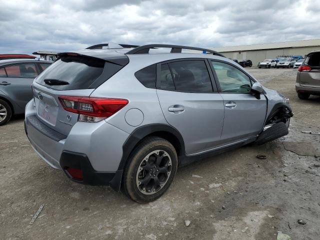 Image 3 of 2021 SUBARU CROSSTREK PREMIUM 2021 with VIN JF2GTAPCXM8335383