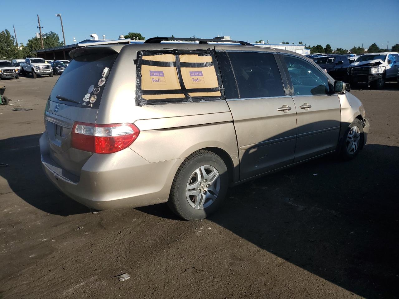 Image 3 of 2006 HONDA ODYSSEY EX 2006 with VIN 5FNRL38476B407265