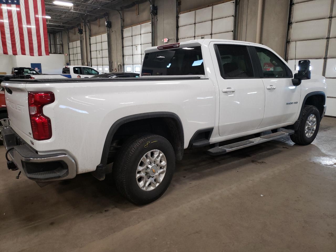 Image 3 of 2023 CHEVROLET SILVERADO K3500 LT 2023 with VIN 2GC4YTE76P1712626