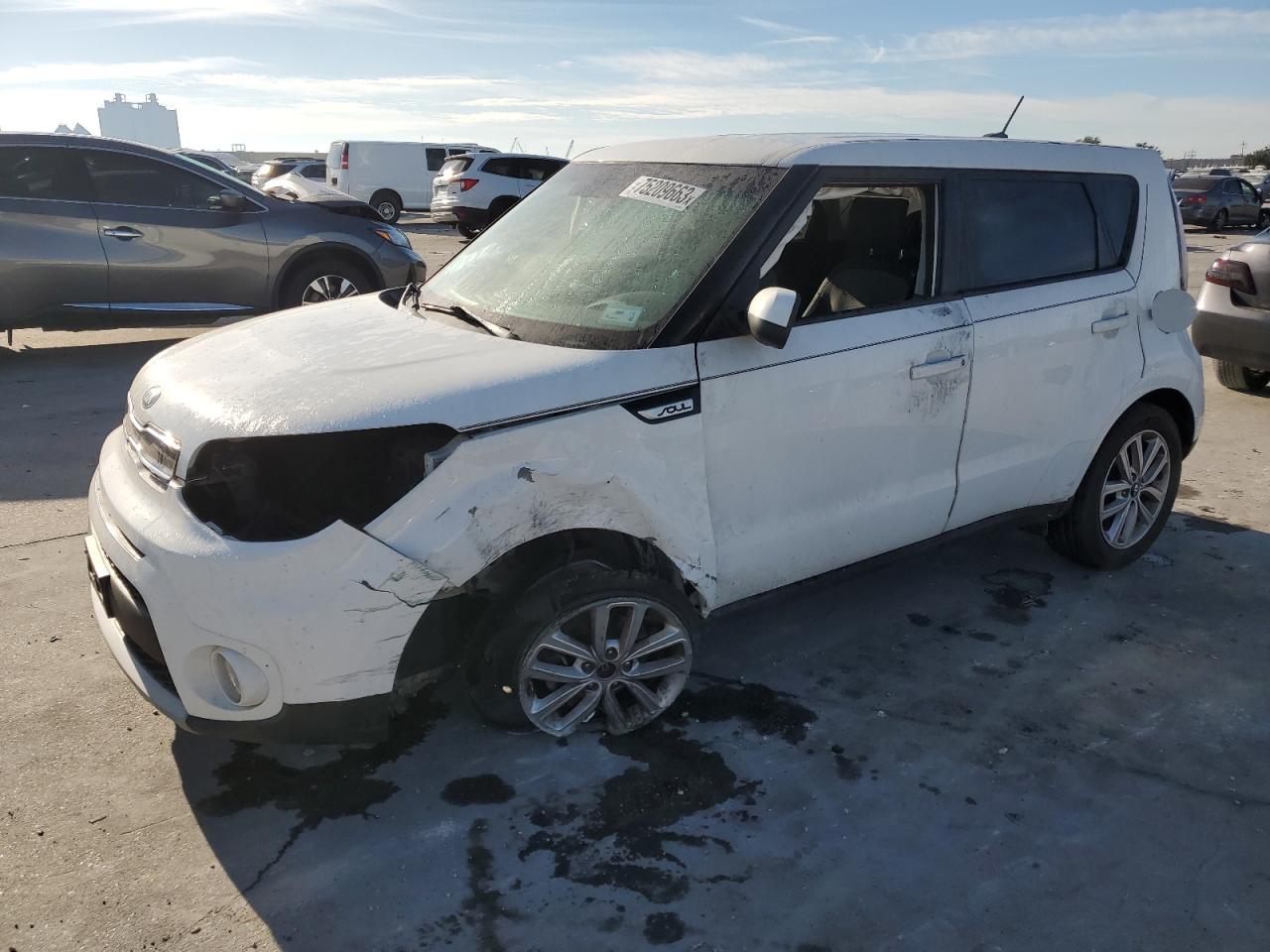 Изображение 2019 KIA SOUL + 2019