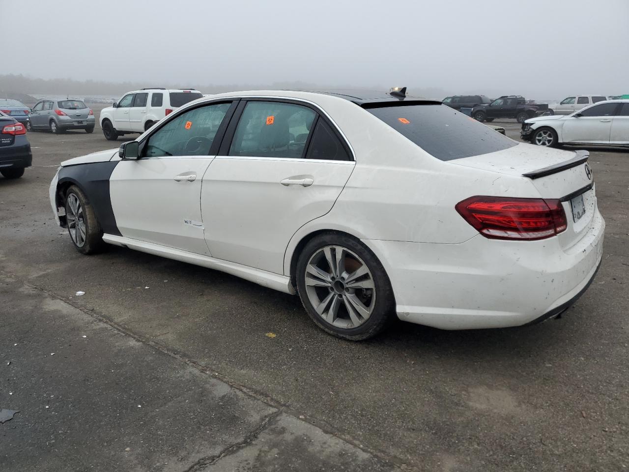 Obraz 2 z 2010 MERCEDES-BENZ E 350 4MATIC 2010 z VIN WDDHF8HB4AA227960