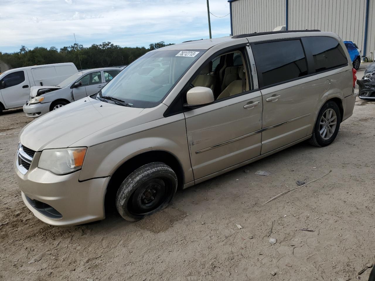 Obraz 1 z 2014 DODGE GRAND CARAVAN SXT 2014 z VIN 2C4RDGCG3ER360180