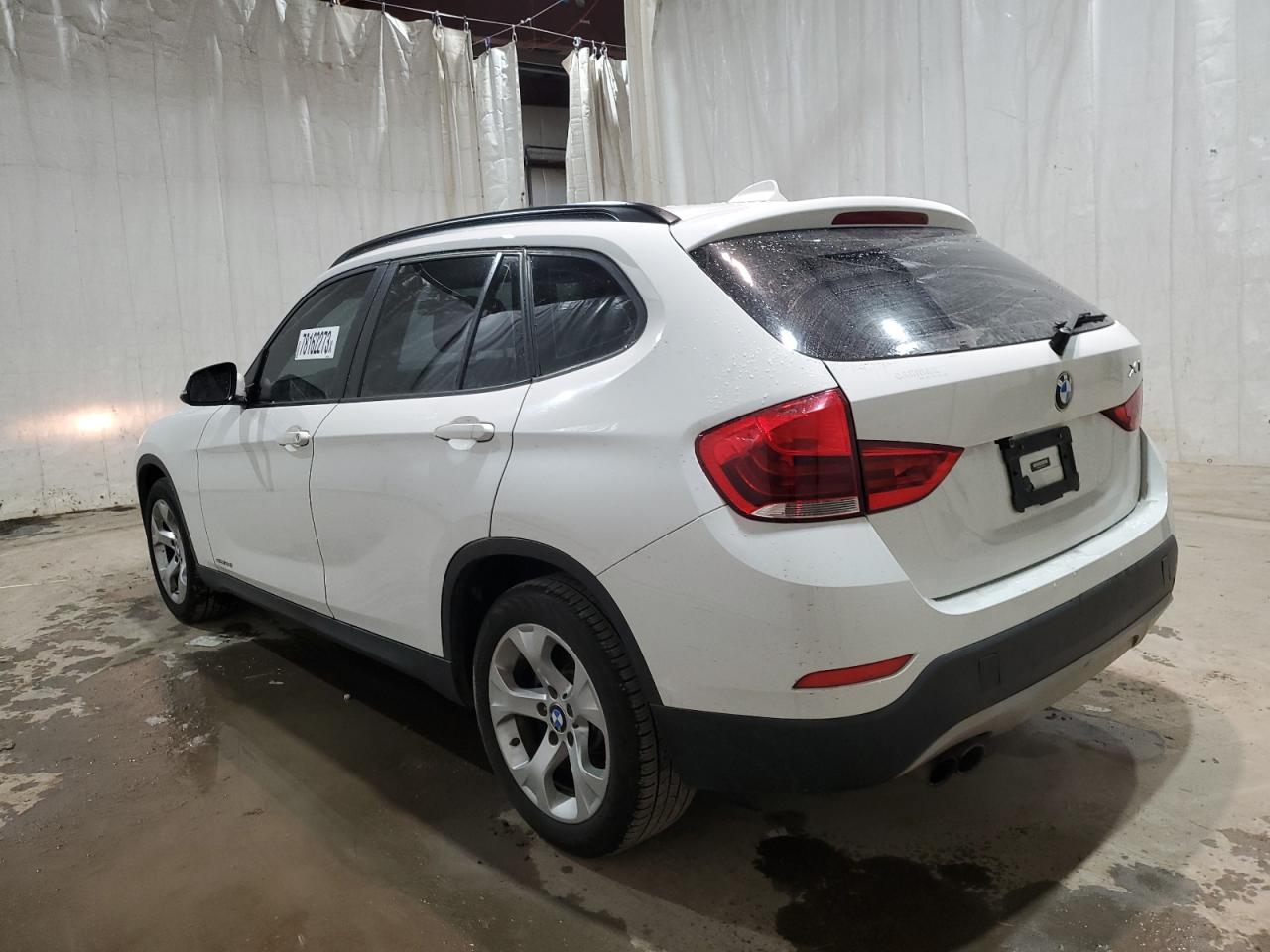 Изображение 2 2015 BMW X1 SDRIVE28I 2015 с VIN WBAVM1C5XFVW58425