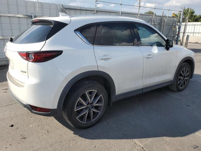 Image 3 of 2018 MAZDA CX-5 GRAND TOURING 2018 with VIN JM3KFBDM0J0341696
