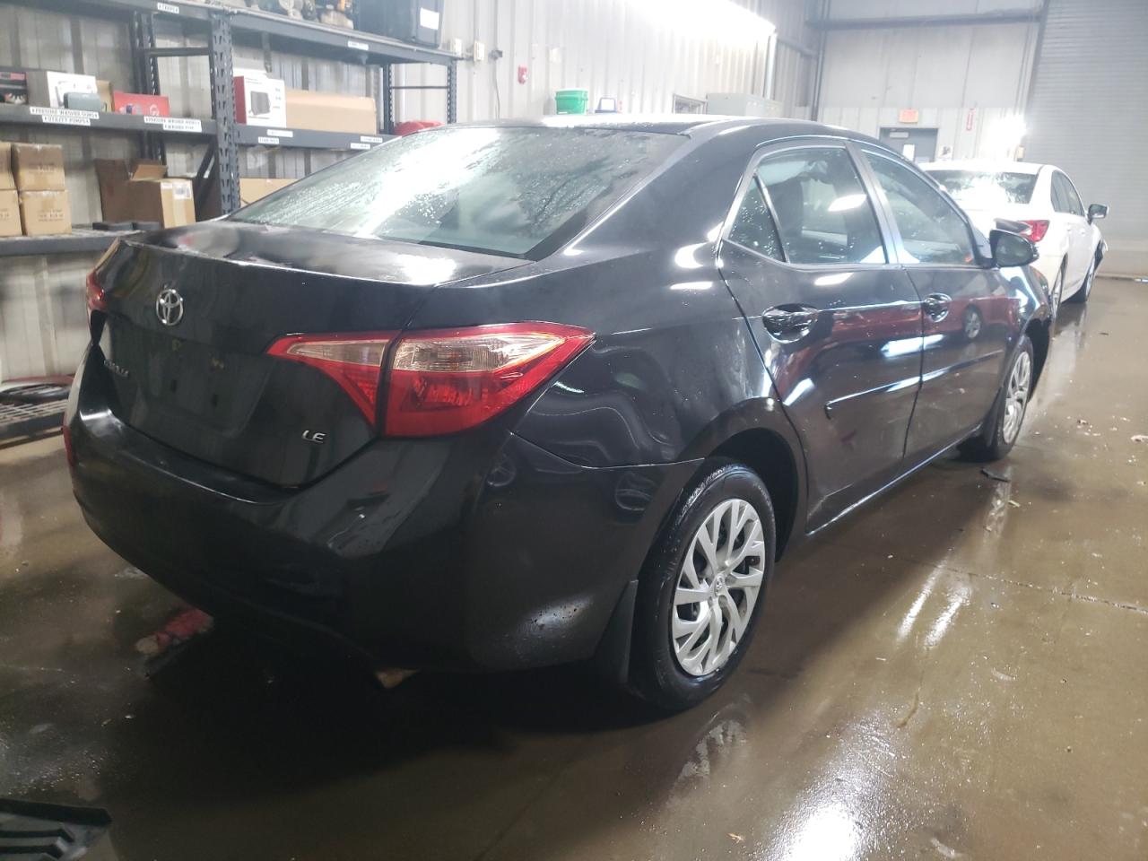 Obraz 3 z 2019 TOYOTA COROLLA L 2019 z VIN 2T1BURHE0KC149101