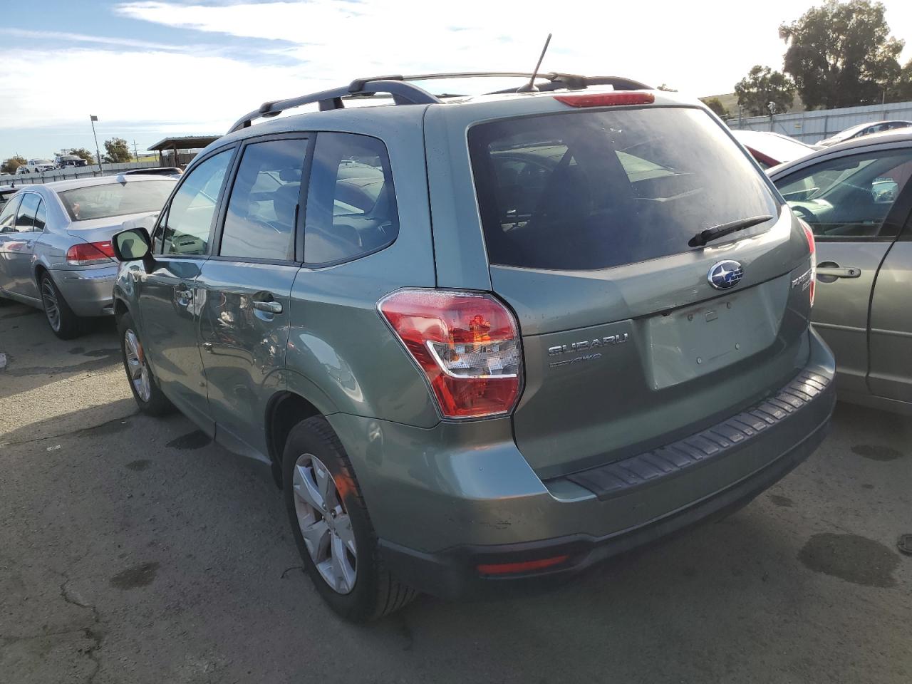 Image 2 of 2015 SUBARU FORESTER 2.5I PREMIUM 2015 with VIN JF2SJAFC0FH551523