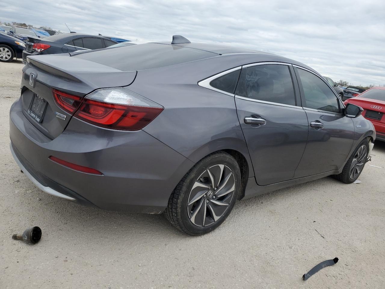 Image 3 of 2021 HONDA INSIGHT TOURING 2021 with VIN 19XZE4F92ME004604