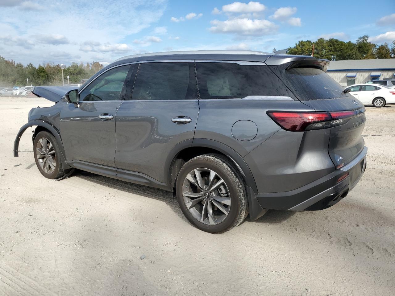 Image 2 of 2023 INFINITI QX60 LUXE 2023 with VIN 5N1DL1FS9PC348424