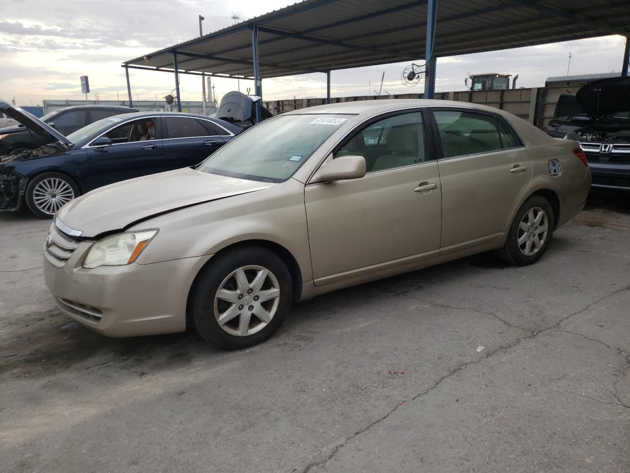 Image 1 of 2005 TOYOTA AVALON XL 2005 with VIN 4T1BK36B05U024498