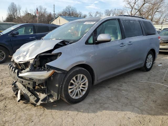 Obraz 2012 TOYOTA SIENNA XLE 2012