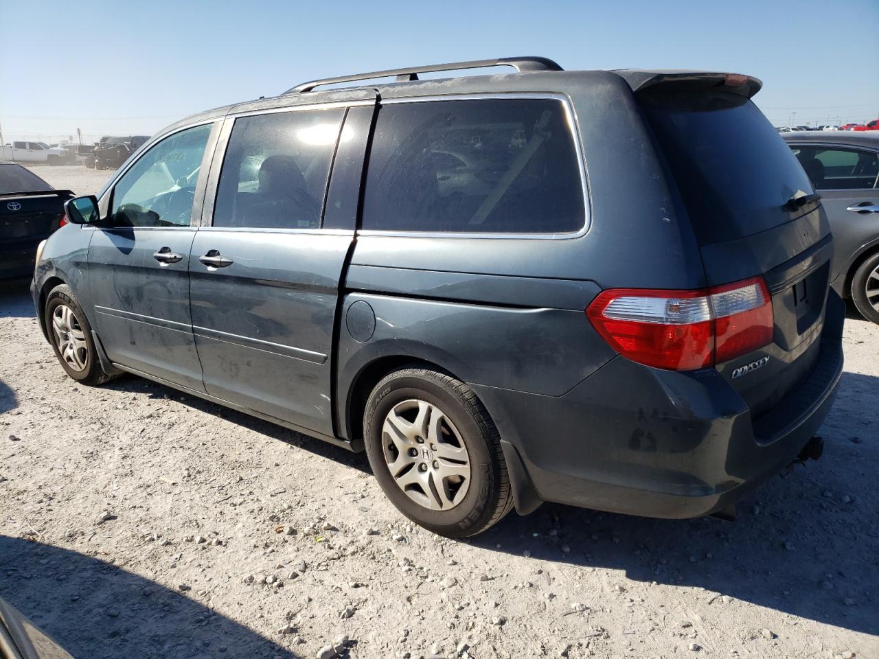 Image 2 of 2006 HONDA ODYSSEY EXL 2006 with VIN 5FNRL38686B439062