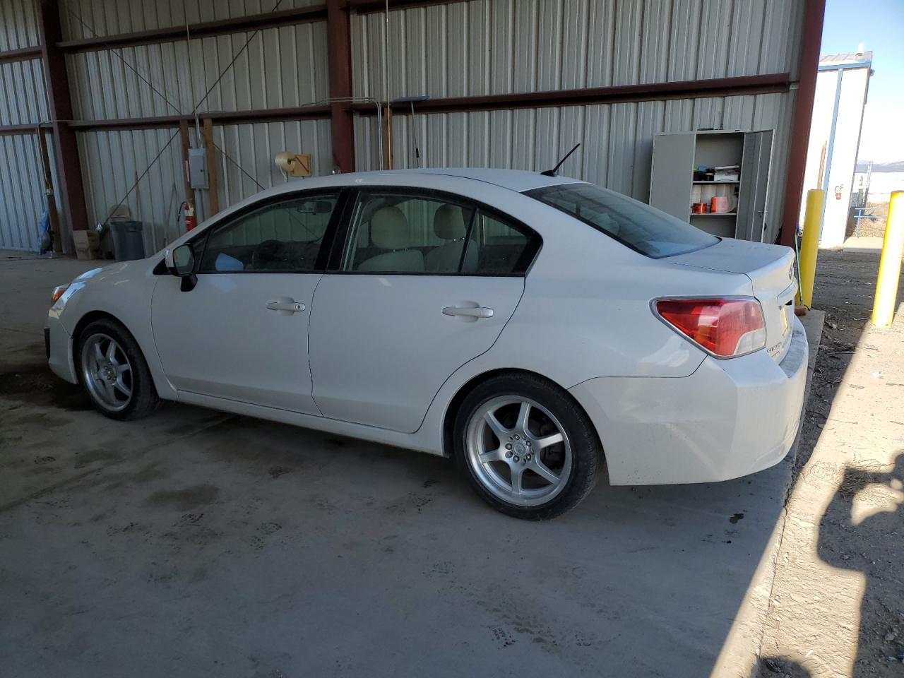 Изображение 2 2012 SUBARU IMPREZA PREMIUM 2012 с VIN JF1GJAD6XCH007341