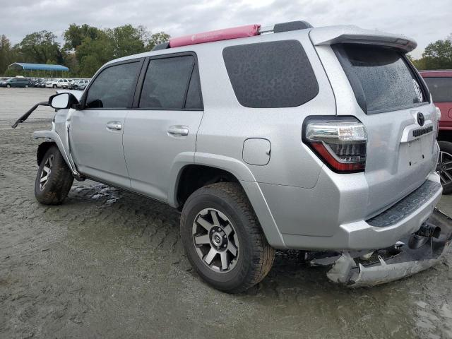 Изображение 2 2018 TOYOTA 4RUNNER SR5 2018 с VIN JTEZU5JR1J5179882