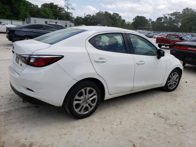 Image 3 of 2016 TOYOTA SCION IA  2016 with VIN 3MYDLBZV0GY135323