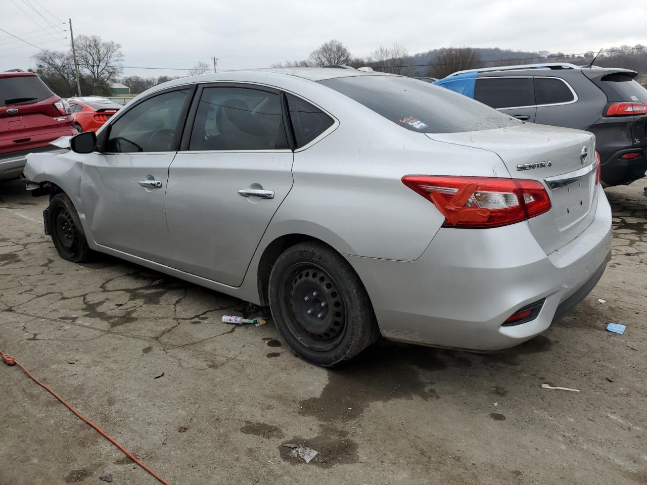 Obraz 2 z 2017 NISSAN SENTRA S 2017 z VIN 3N1AB7AP9HL648957
