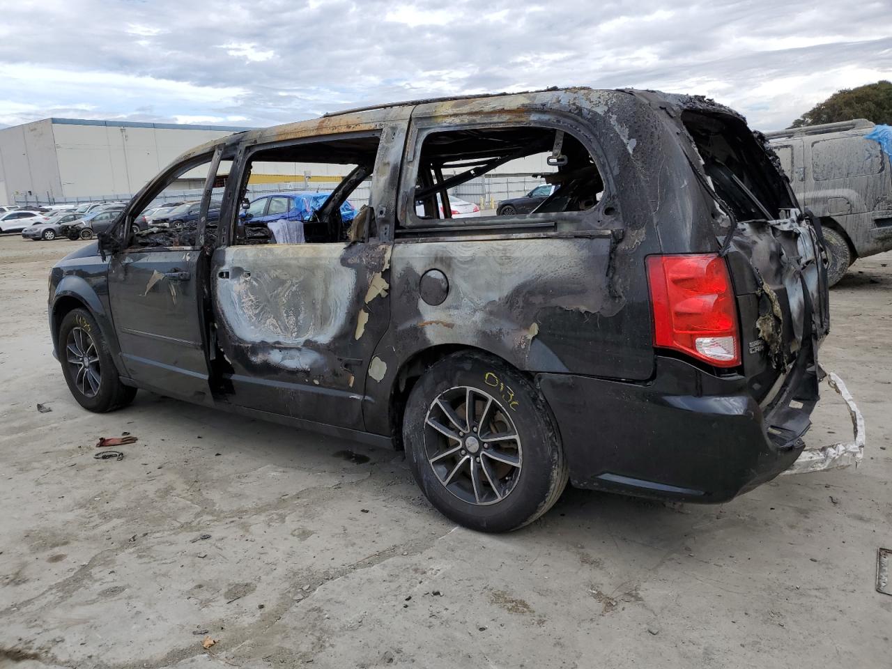 Image 2 of 2017 DODGE GRAND CARAVAN GT 2017 with VIN 2C4RDGEG9HR814868