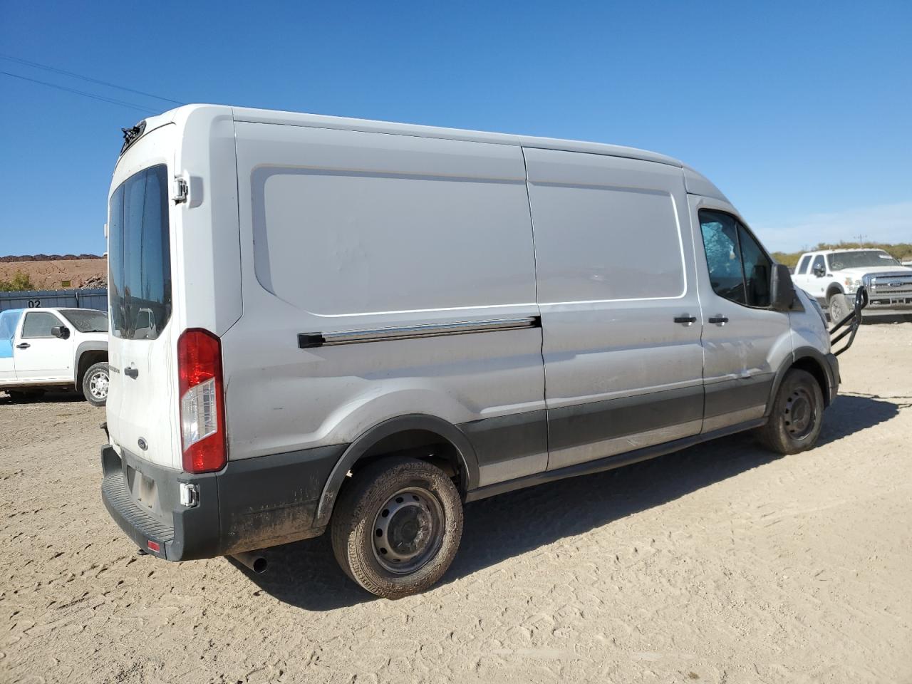 Изображение 3 2021 FORD TRANSIT T-250 2021 с VIN 1FTBR1C86MKA32208