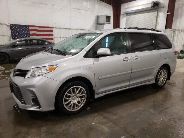 2019 TOYOTA SIENNA LE 2019 image
