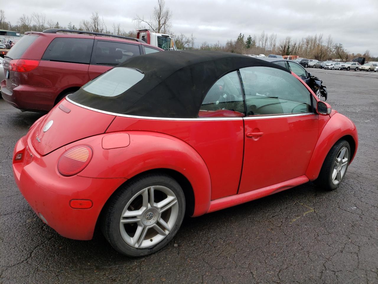 Obraz 3 z 2004 VOLKSWAGEN NEW BEETLE GLS 2004 z VIN 3VWCD21Y24M301029
