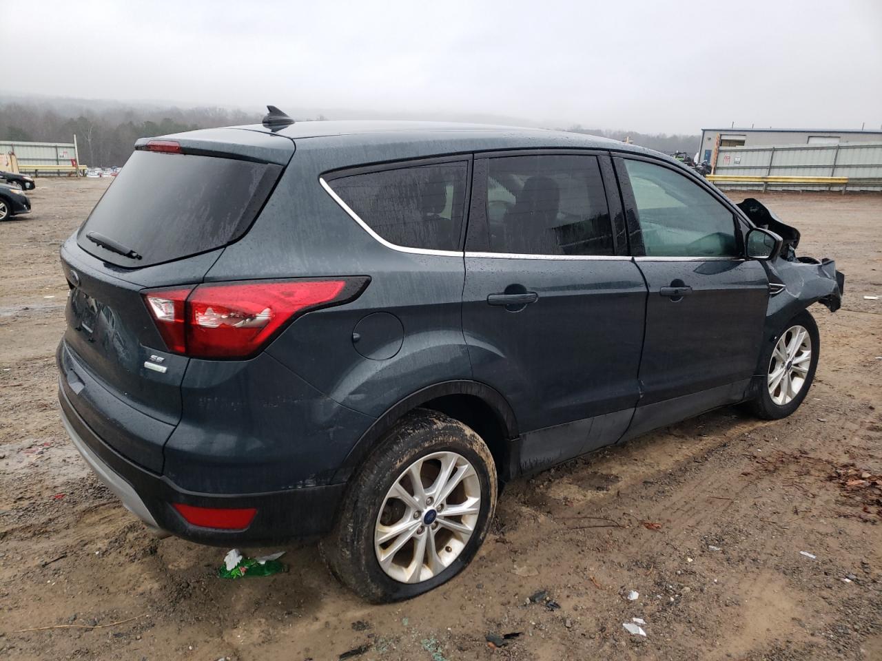 Obraz 3 z 2019 FORD ESCAPE SE 2019 z VIN 1FMCU0GD7KUB14661
