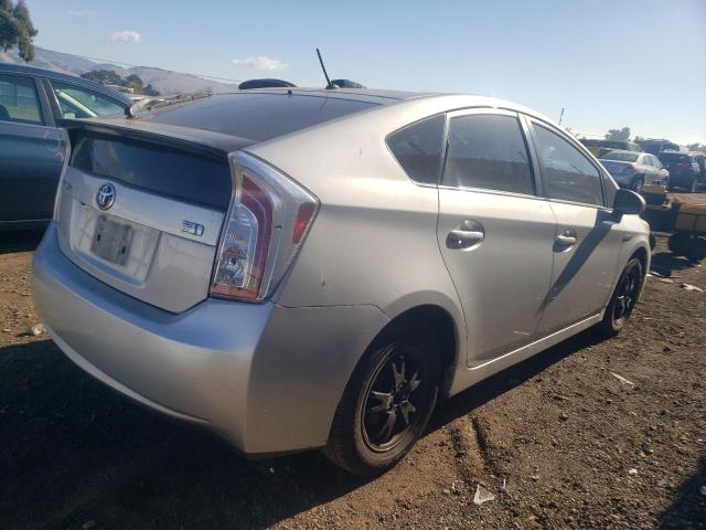 Изображение 3 2015 TOYOTA PRIUS  2015 с VIN JTDKN3DU6F0436417