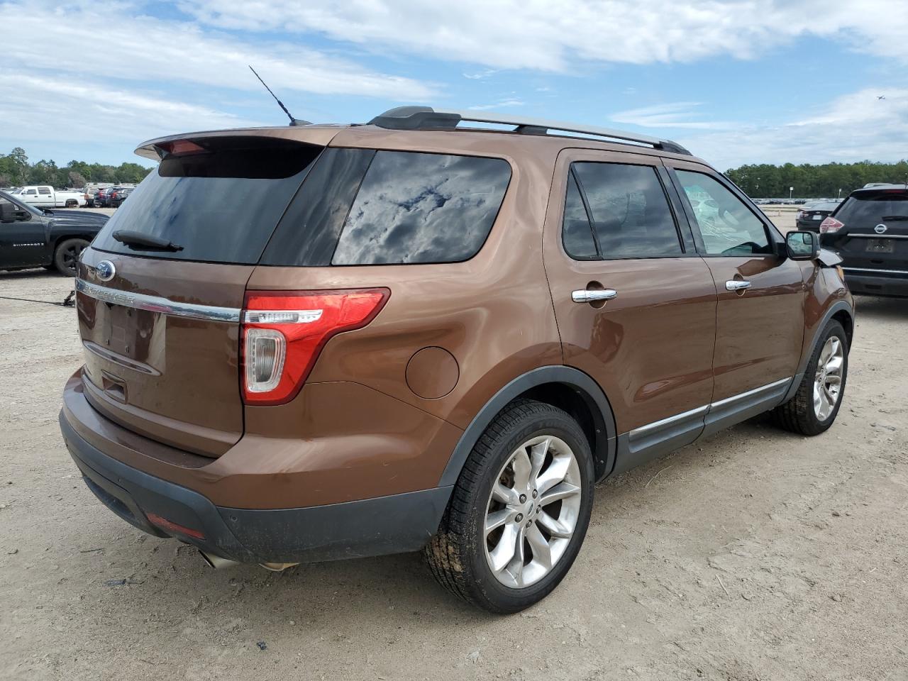 Obraz 3 z Ford Explorer Xlt 2012 z VIN 1FMHK7D89CGA72747