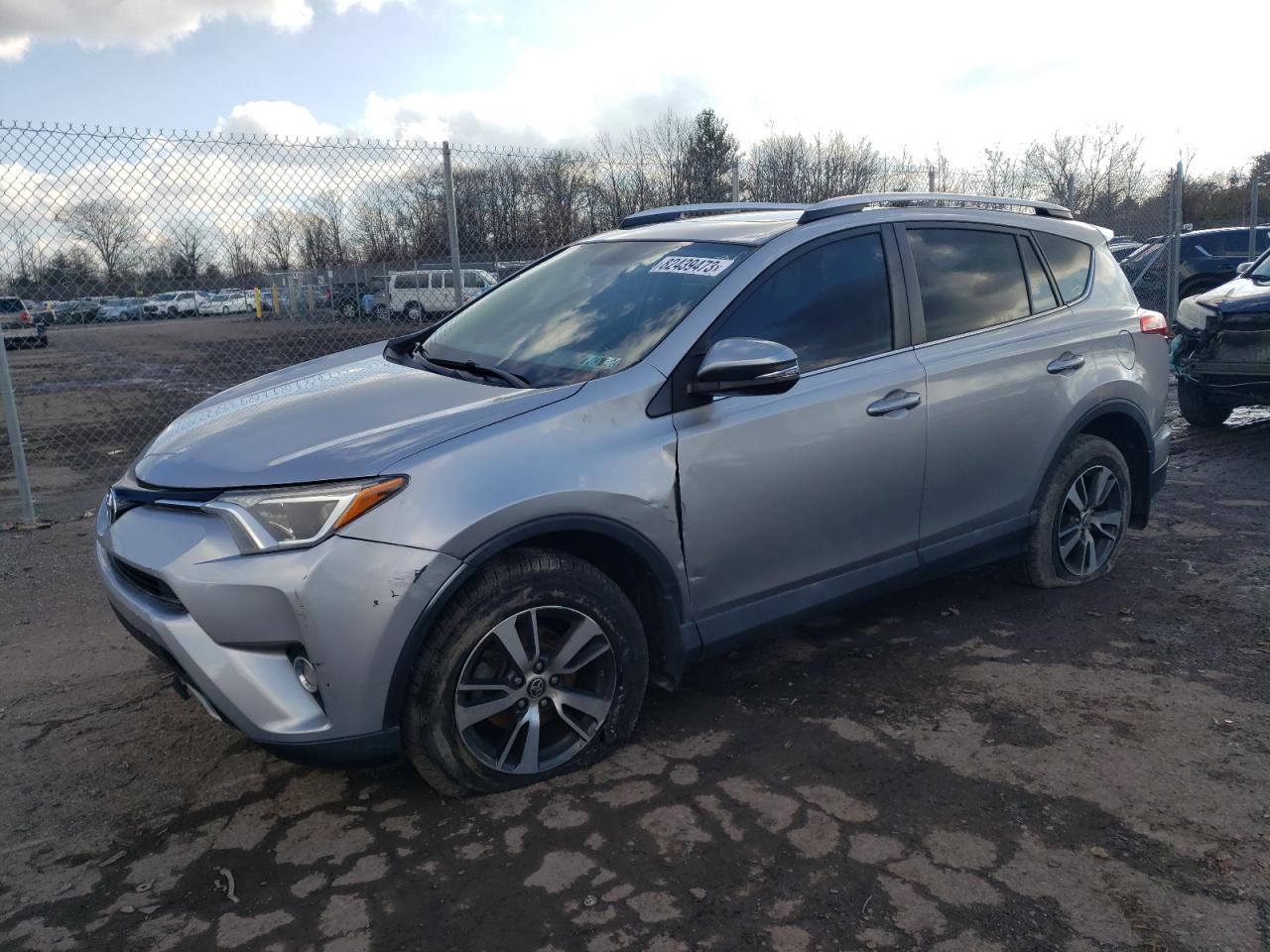 Obraz 2016 TOYOTA RAV4 XLE 2016