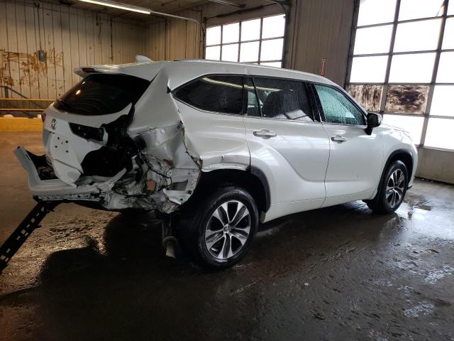 Изображение 3 2022 TOYOTA HIGHLANDER XLE 2022 с VIN 5TDGZRBH3NS563544
