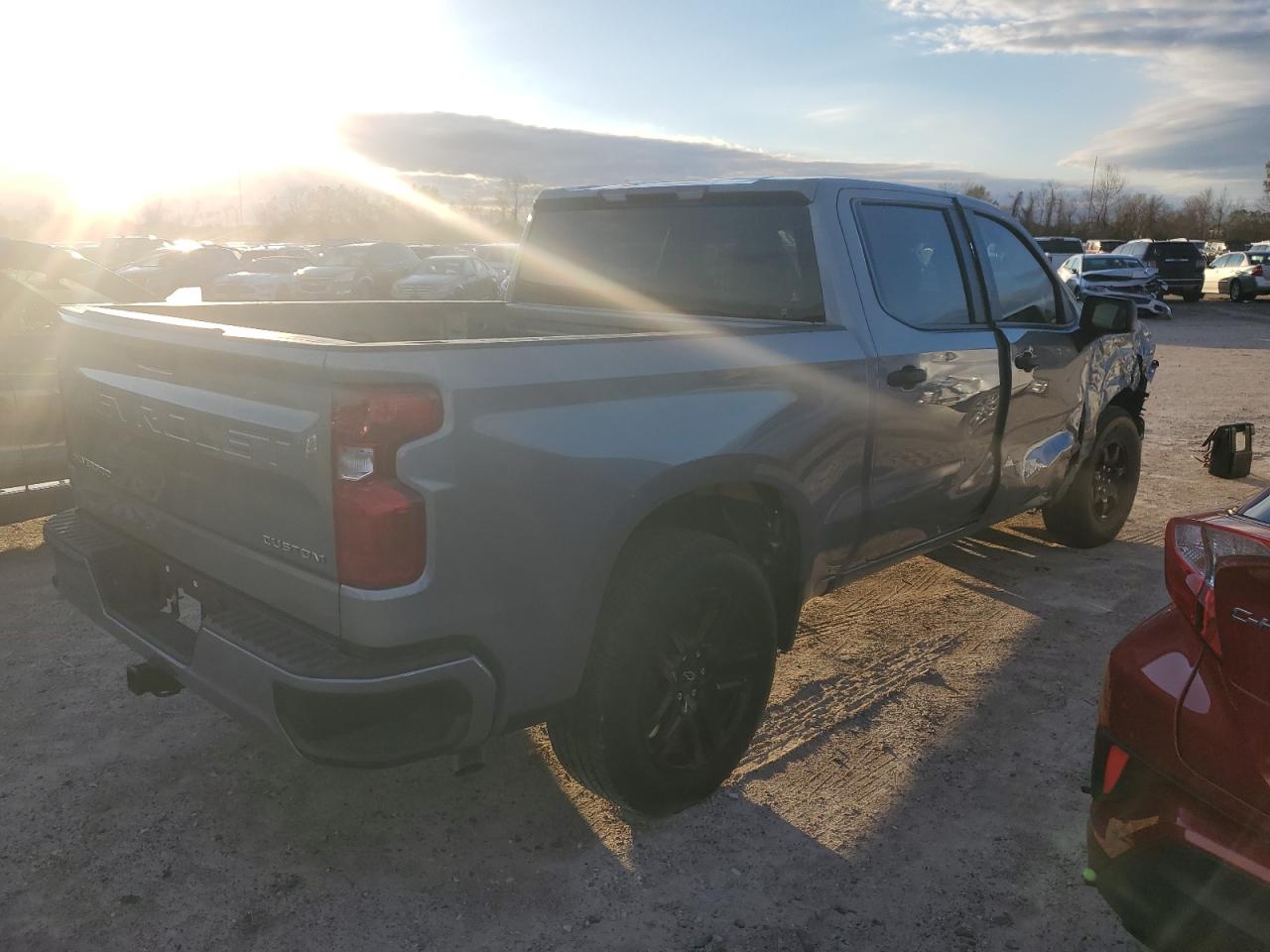 Изображение 3 2023 CHEVROLET SILVERADO C1500 CUSTOM 2023 с VIN 3GCPABEK9PG236301