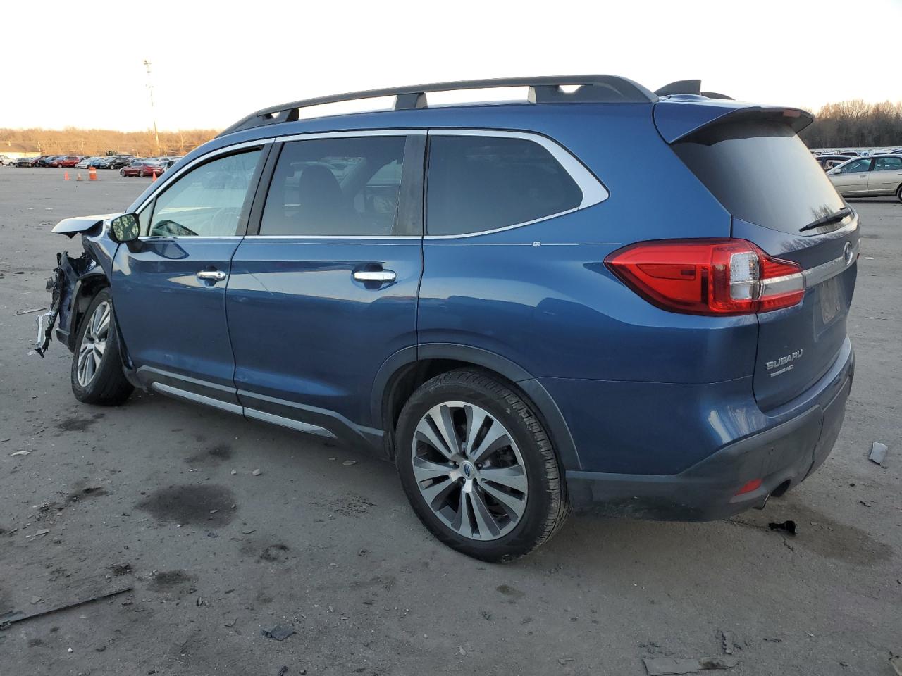Image 2 of 2019 SUBARU ASCENT TOURING 2019 with VIN 4S4WMARD1K3466205