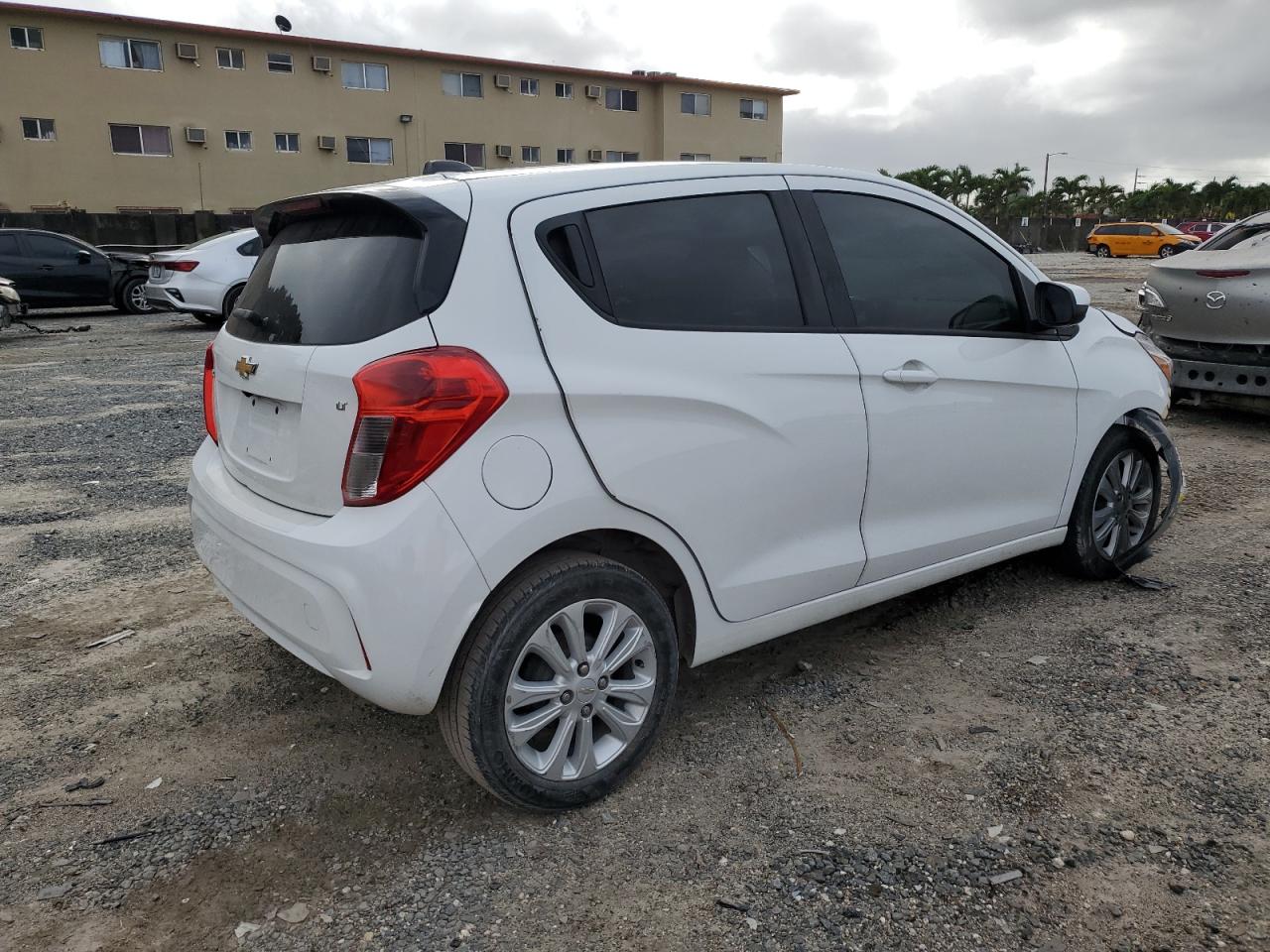 Obraz 3 z Chevrolet Spark 1Lt 2017 z VIN KL8CD6SA5HC840756