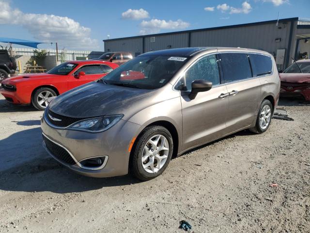 Image 1 of 2017 CHRYSLER PACIFICA TOURING L 2017 with VIN 2C4RC1BG0HR823866