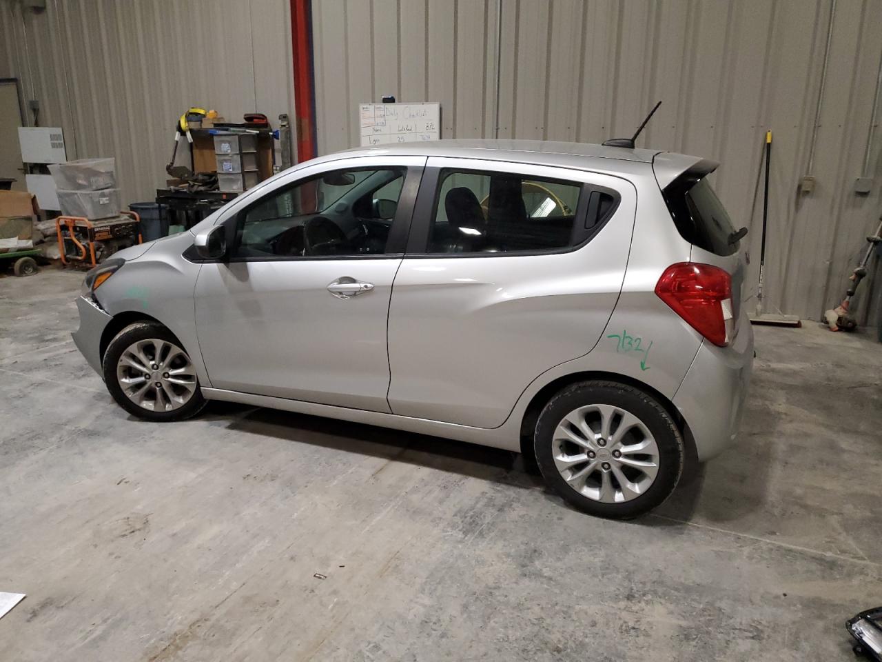 Image 2 of 2021 CHEVROLET SPARK 1LT 2021 with VIN KL8CD6SA8MC744579