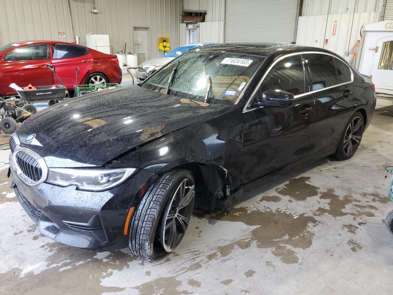Изображение 2021 BMW 330I  2021
