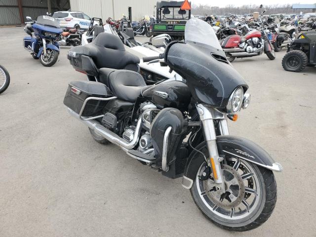 Obraz 1 z 2017 HARLEY-DAVIDSON FLHTCU ULTRA CLASSIC ELECTRA GLIDE 2017 z VIN 1HD1FCC17HB621680