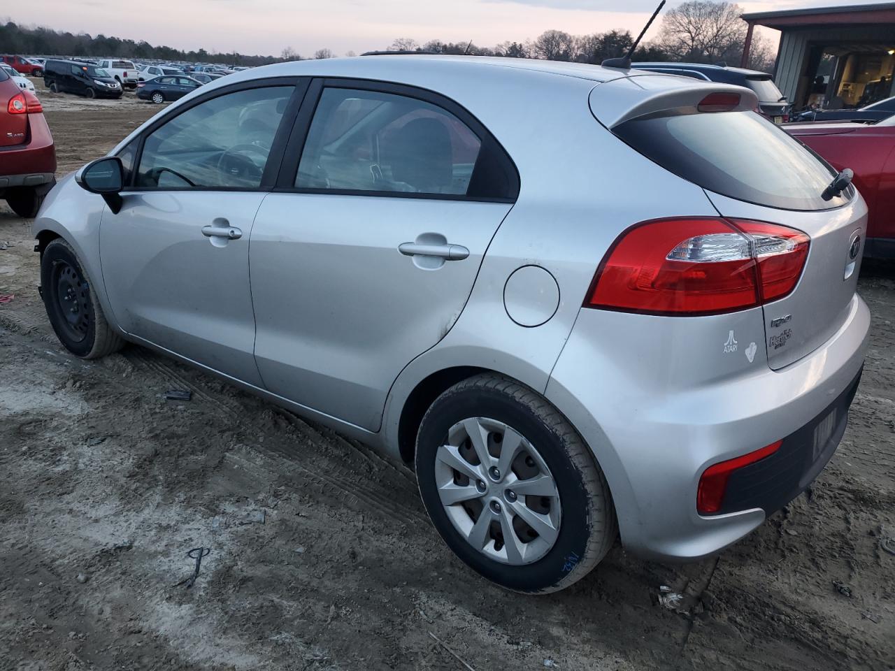 Obraz 2 z 2017 KIA RIO LX 2017 z VIN KNADM5A34H6013738