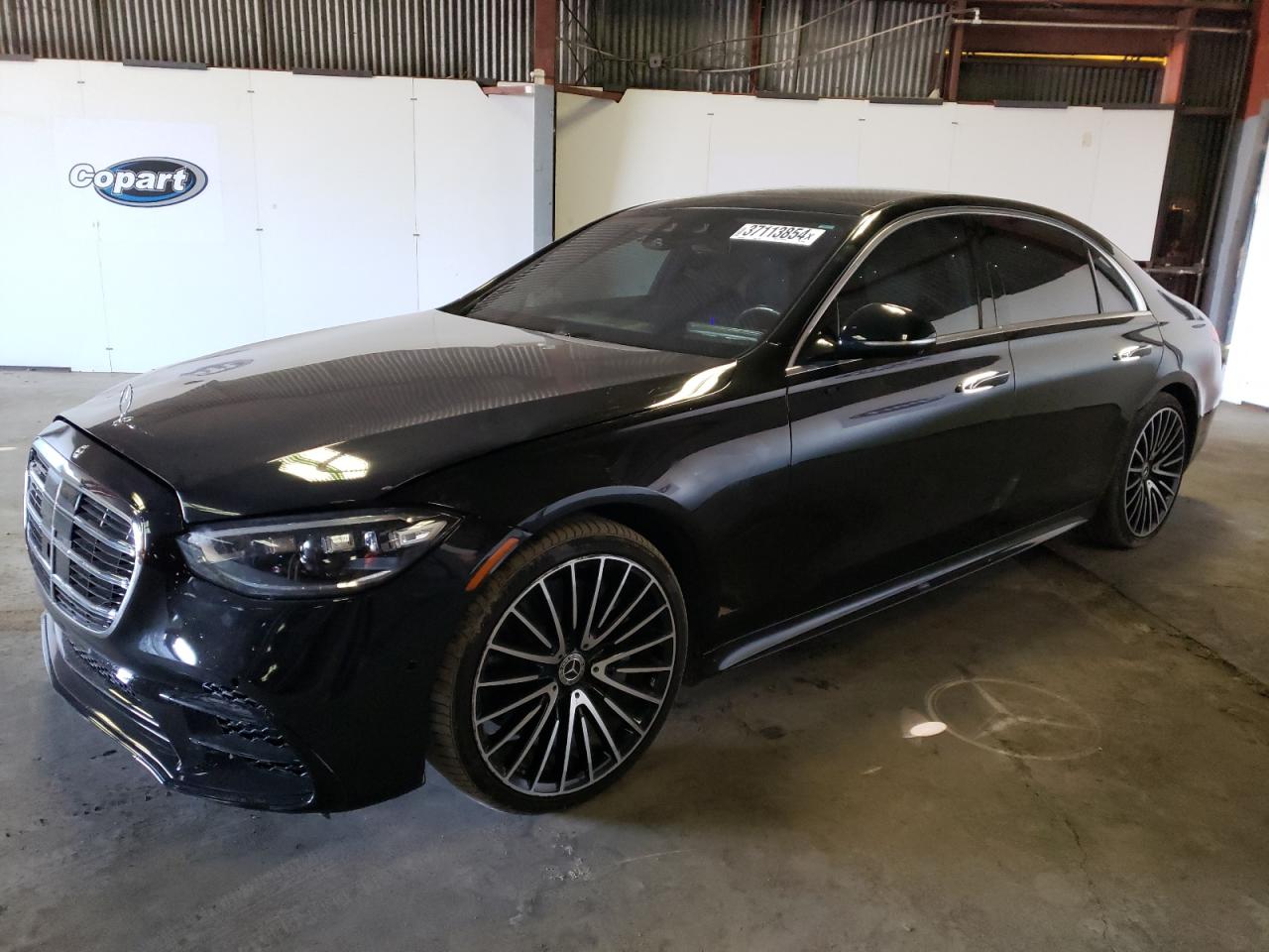 Image 1 of 2022 MERCEDES-BENZ S 500 4MATIC 2022 with VIN W1K6G6DB6NA110630