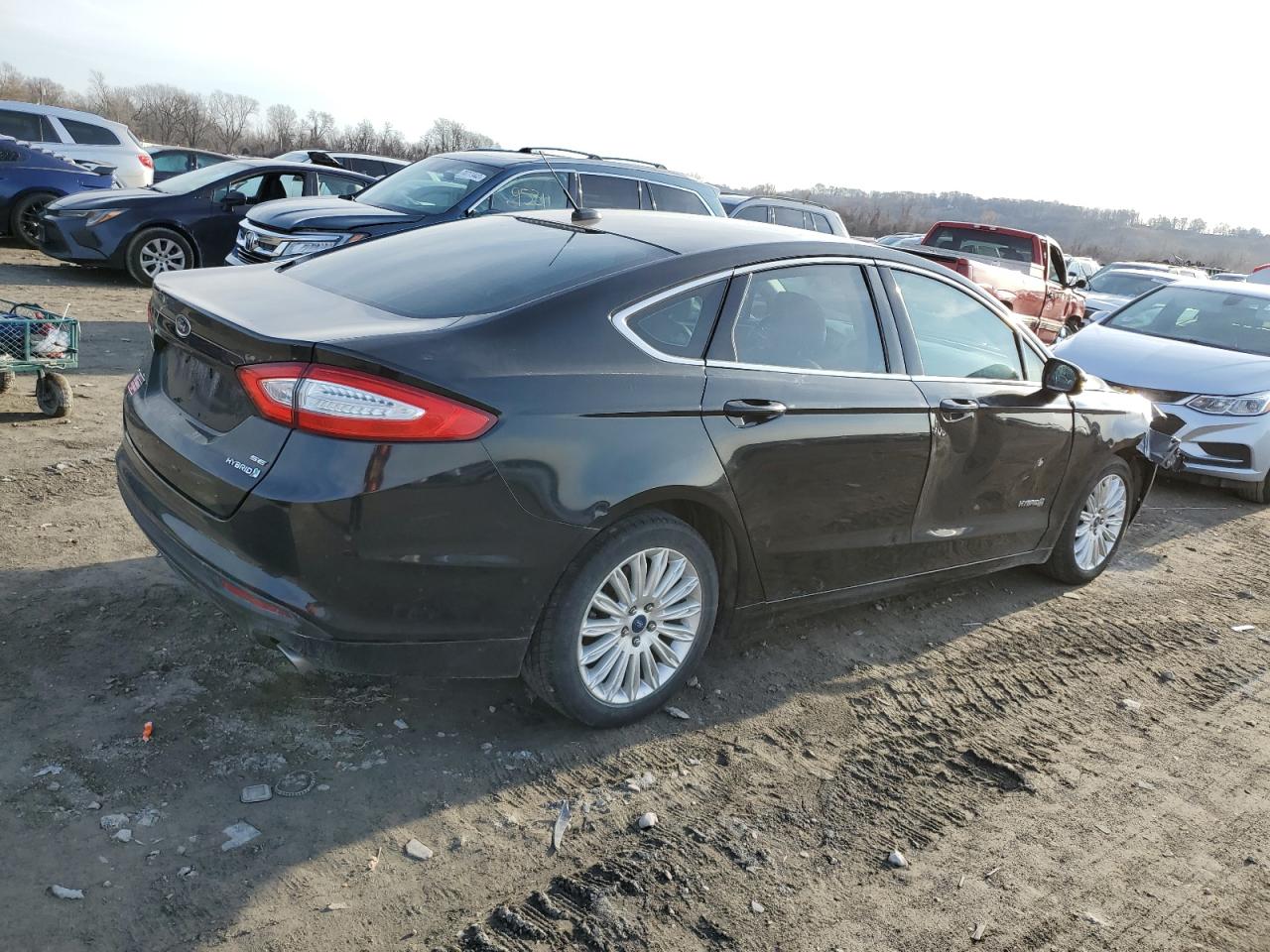 Изображение 3 2013 FORD FUSION SE HYBRID 2013 с VIN 3FA6P0LU8DR170736