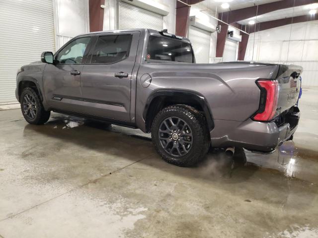 Obraz 2 z 2022 TOYOTA TUNDRA CREWMAX PLATINUM 2022 z VIN 5TFNA5DB5NX042061