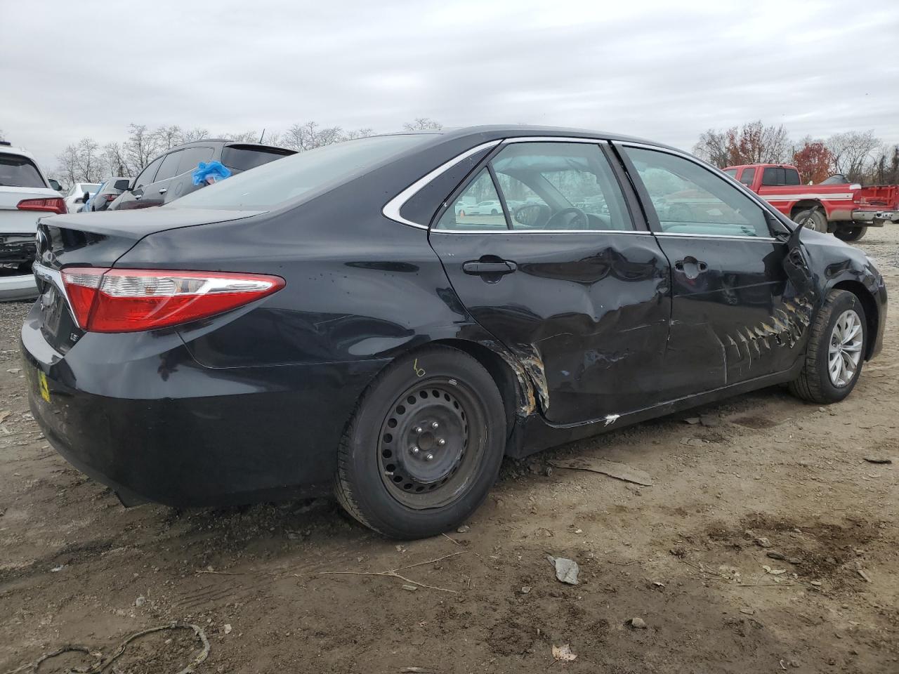 Obraz 3 z 2016 TOYOTA CAMRY LE 2016 z VIN 4T1BF1FK5GU171685