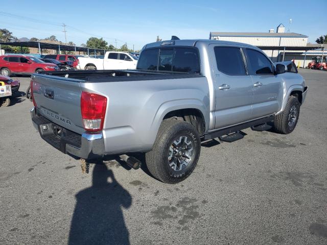 Image 3 of 2020 TOYOTA TACOMA DOUBLE CAB 2020 with VIN 5TFAX5GN8LX176997