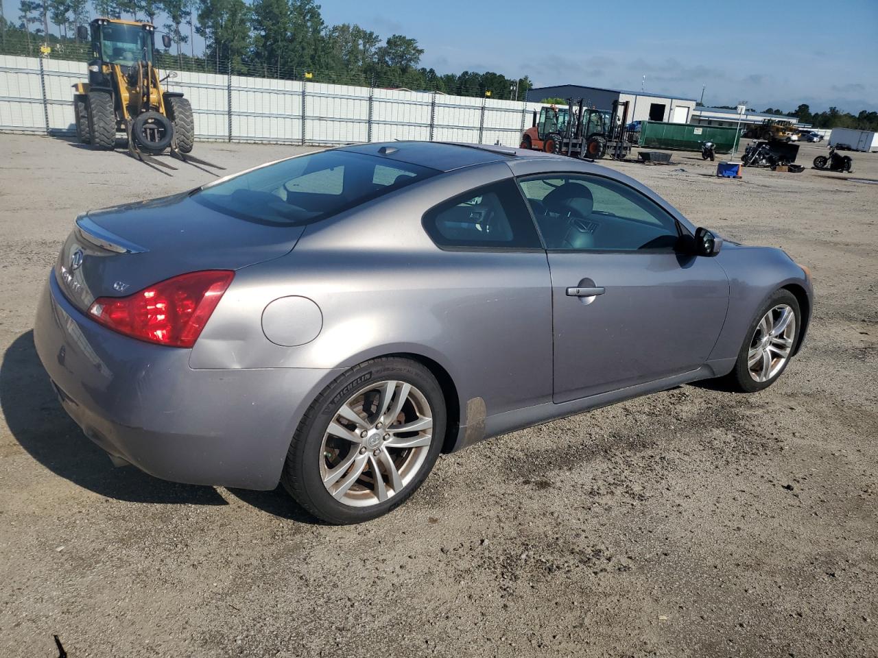 Image 3 of 2008 INFINITI G37 BASE 2008 with VIN JNKCV64E88M105945