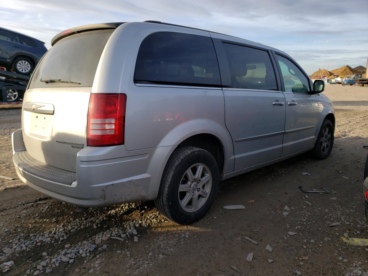 Image 3 of 2010 CHRYSLER TOWN & COUNTRY TOURING 2010 with VIN 2A4RR5D18AR491335