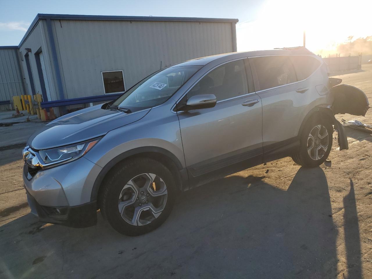 Obraz 1 z 2018 HONDA CR-V EX 2018 z VIN 7FARW2H57JE009738