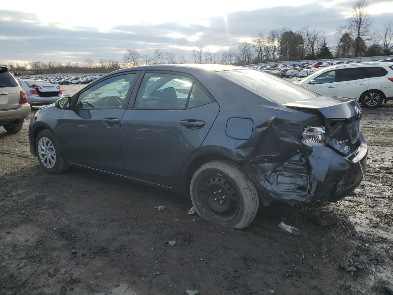 Изображение 2 2017 TOYOTA COROLLA L 2017 с VIN 2T1BURHE3HC877780