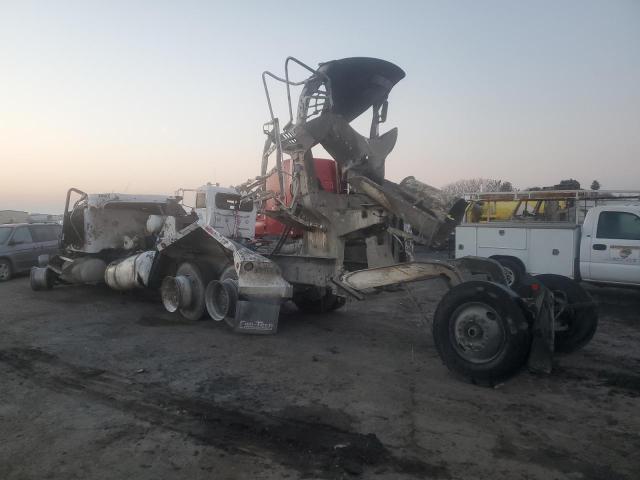 Image 3 of 2015 PETERBILT 365  2015 with VIN 2NPSX7EX0FM288240