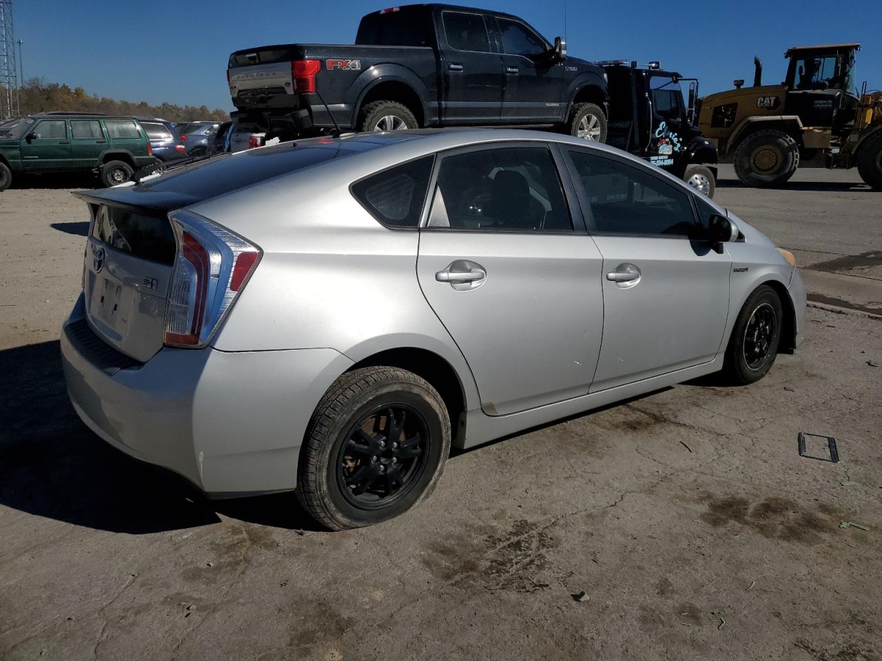 Image 3 of 2012 TOYOTA PRIUS  2012 with VIN JTDKN3DU4C5382145