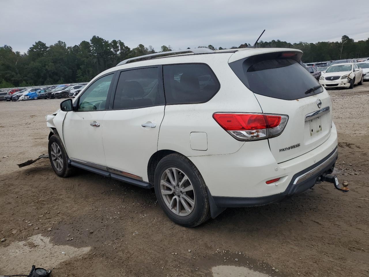 Image 2 of 2015 NISSAN PATHFINDER S 2015 with VIN 5N1AR2MN0FC697975
