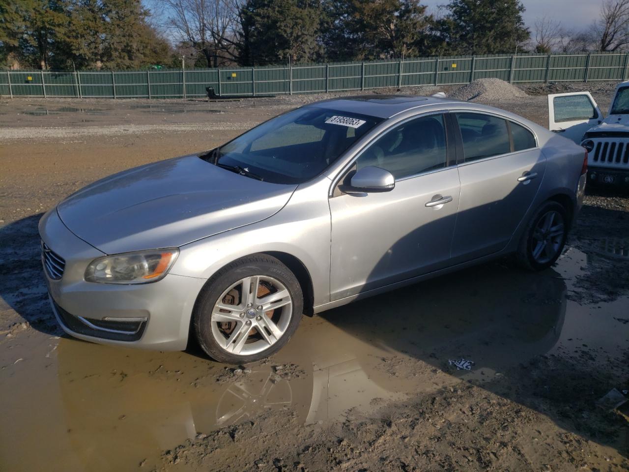 Image 1 of 2015 VOLVO S60 T5 2015 with VIN YV1612FS5E2293749
